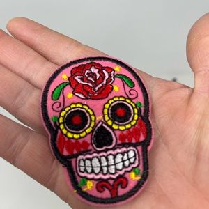 Skull patches (3) iron on